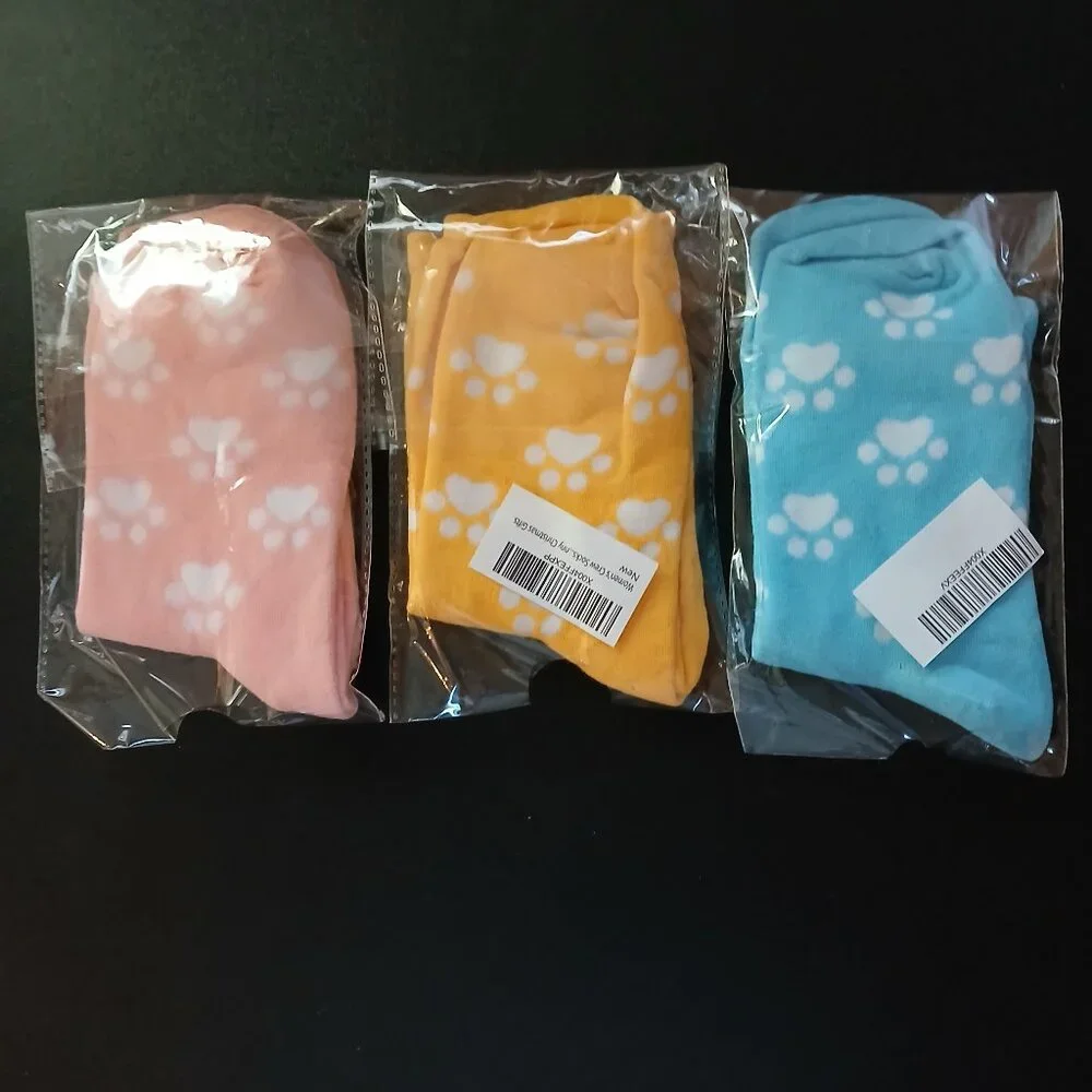 Women's Cat Socks 3 Pair Blue Pink Yellow New In Pack
